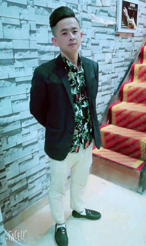 男人三十而立的第一张照片--宿迁相亲服务中心