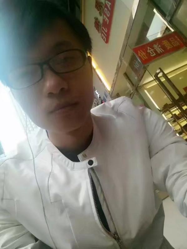 你的益达的第一张照片--宿迁相亲服务中心