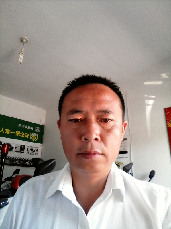 左手的第一张照片--宿迁相亲服务中心