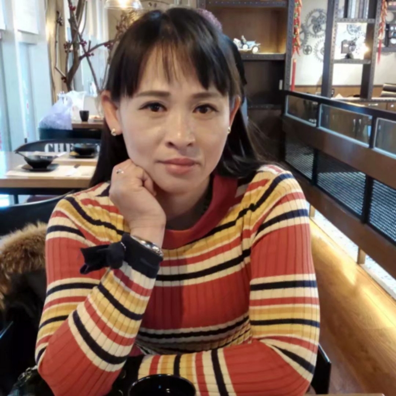 玫瑰花的第一张照片--宿迁相亲服务中心