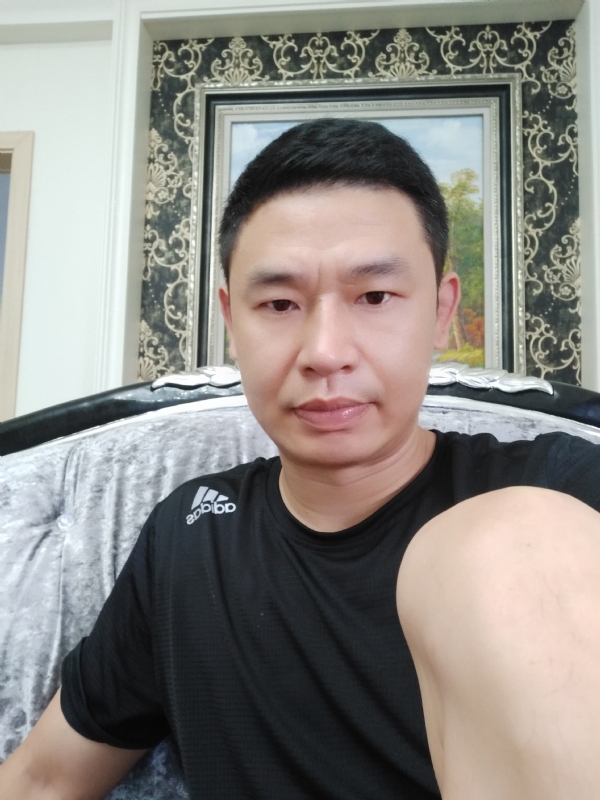 风的第一张照片--宿迁相亲服务中心