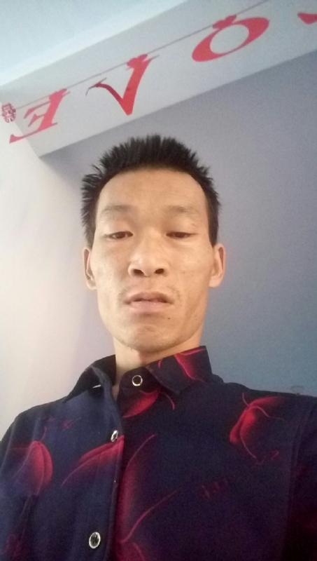 向阳的第一张照片--宿迁相亲服务中心