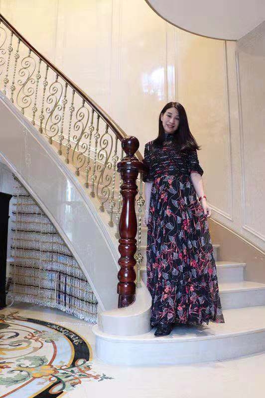 馨儿的第三张照片--宿迁相亲服务中心