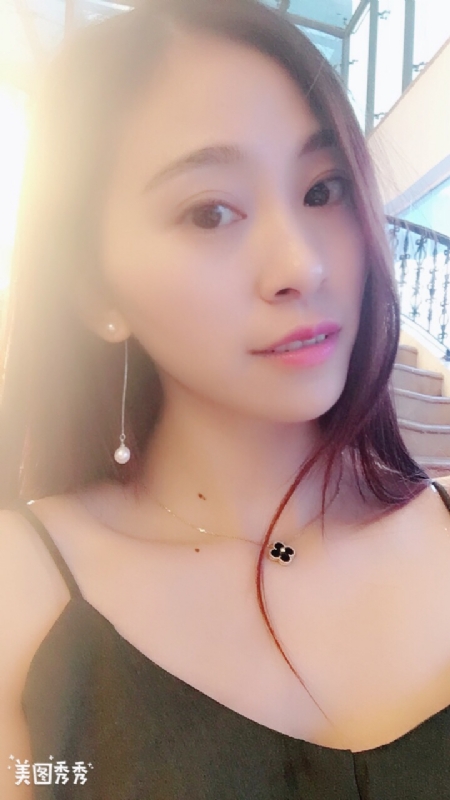 隨風的云的第一张照片--宿迁相亲服务中心