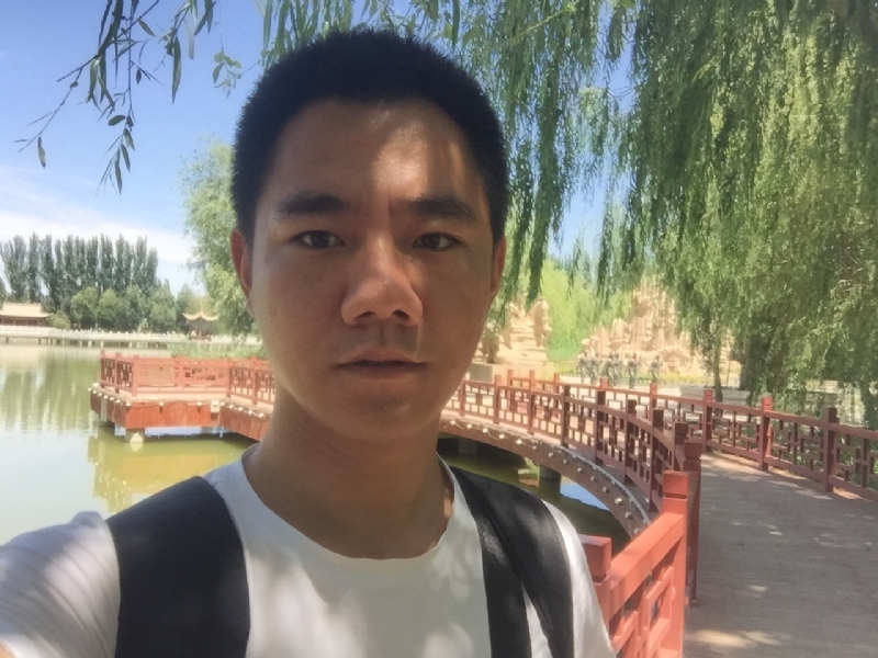 一见倾心的第一张照片--宿迁相亲服务中心