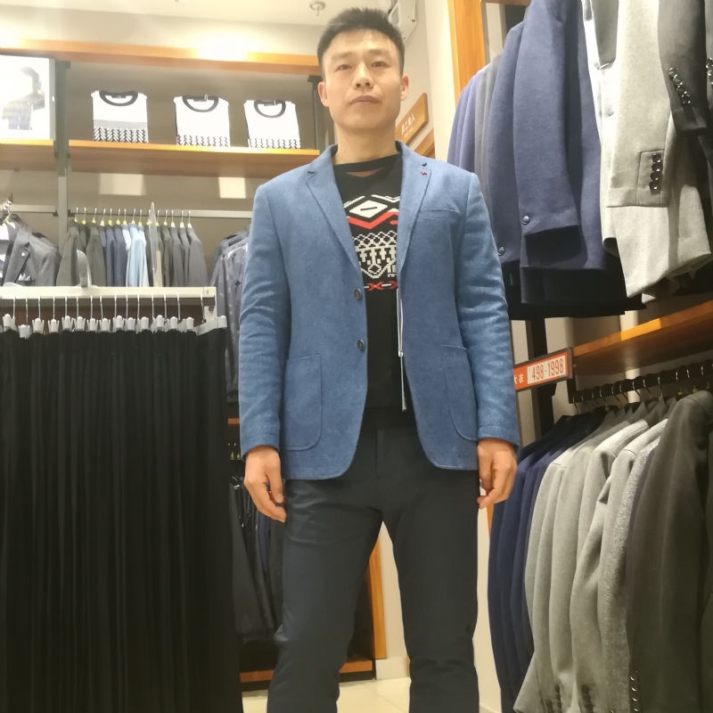 一只蚂蚁的第一张照片--宿迁相亲服务中心