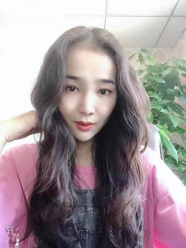 辞呈的第二张照片--宿迁相亲服务中心