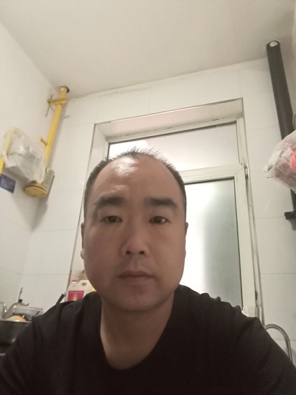 我的心很迷茫的第一张照片--宿迁相亲服务中心