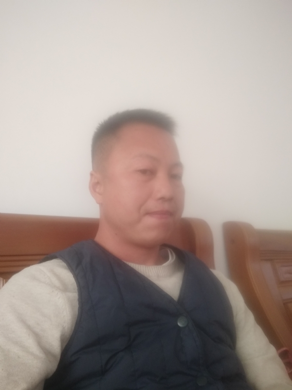 只对你好的第一张照片--宿迁相亲服务中心