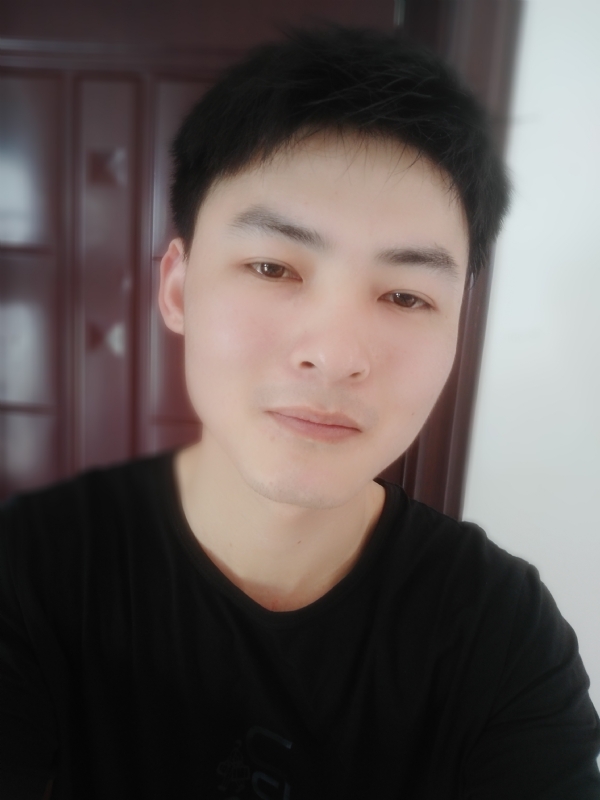 小情绪)っ的第一张照片--宿迁相亲服务中心