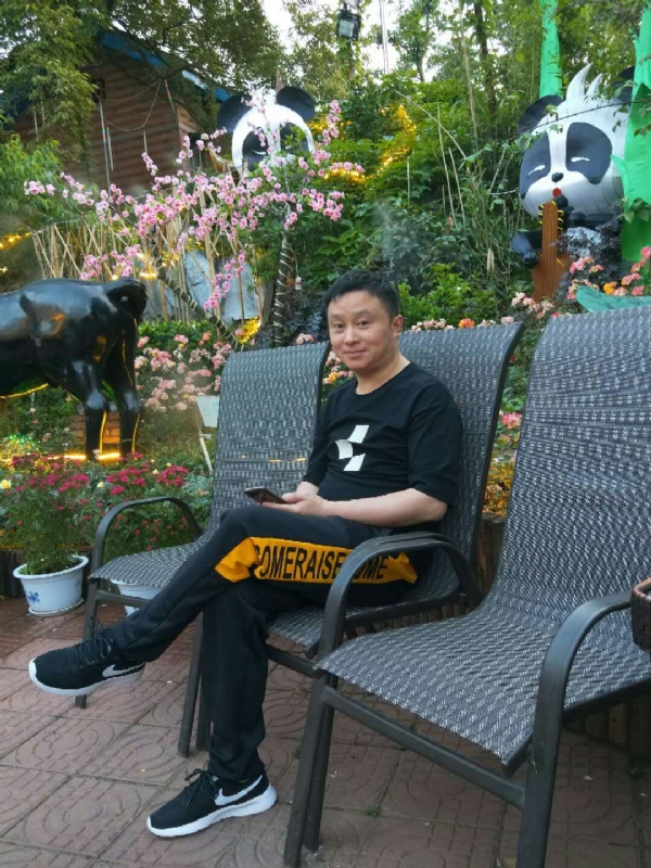 想家的第一张照片--宿迁相亲服务中心