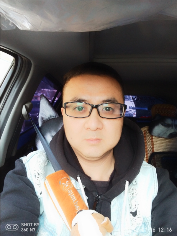 香烟最懂男人心的第一张照片--宿迁相亲服务中心