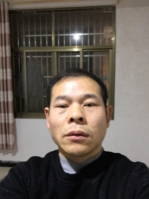 徐徐清风的第一张照片--宿迁相亲服务中心