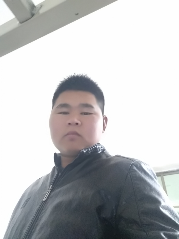 小哥的第一张照片--宿迁相亲服务中心