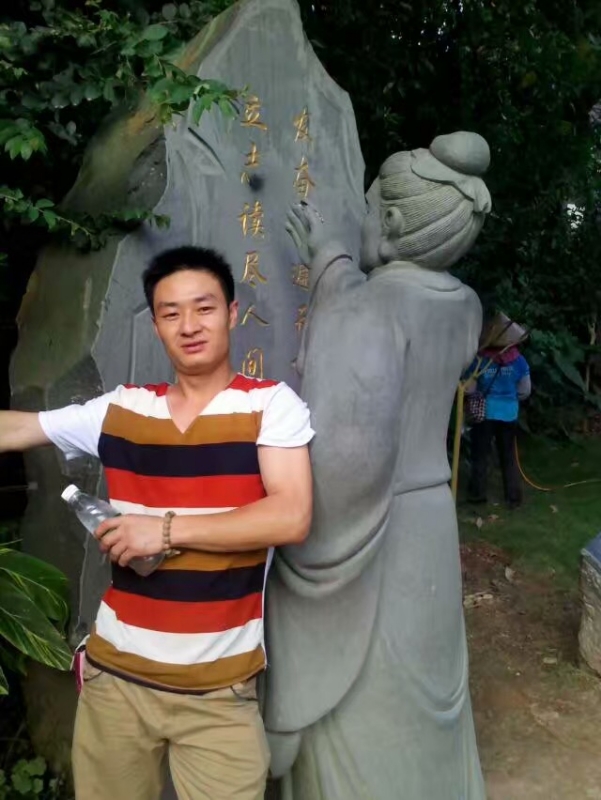 相依相伴的第一张照片--宿迁相亲服务中心