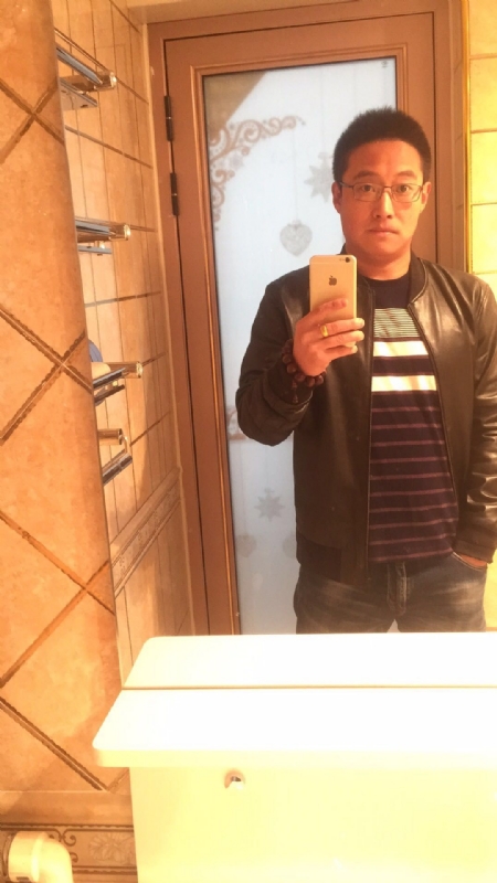 华灯初下的第一张照片--宿迁相亲服务中心