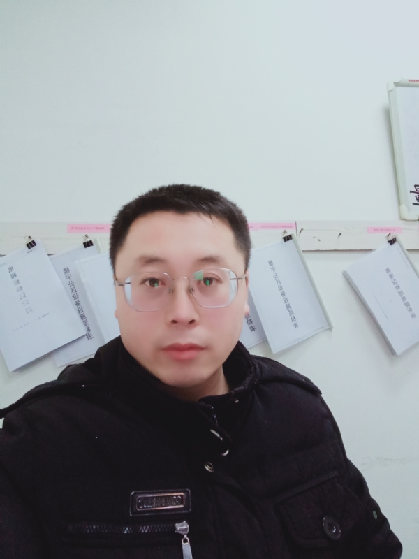 一头猪的第一张照片--宿迁相亲服务中心