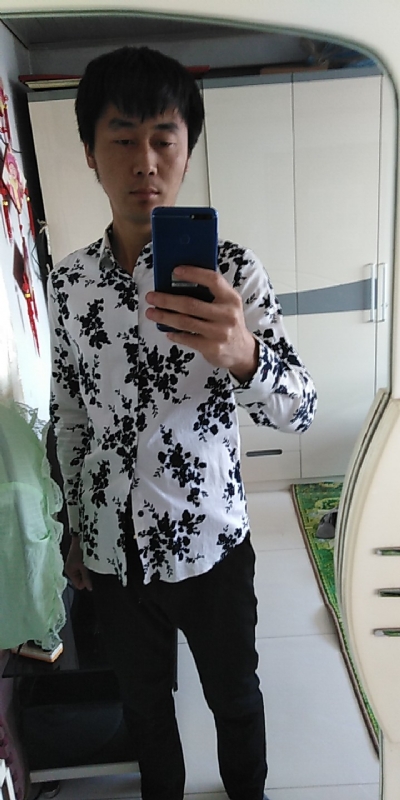 兰若寺里的书生的第一张照片--宿迁相亲服务中心