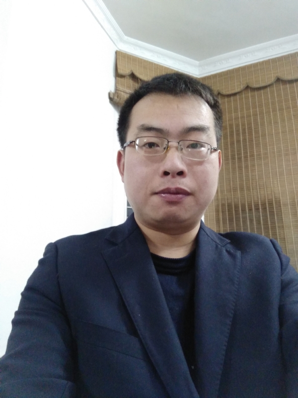 简单爱的第一张照片--宿迁相亲服务中心