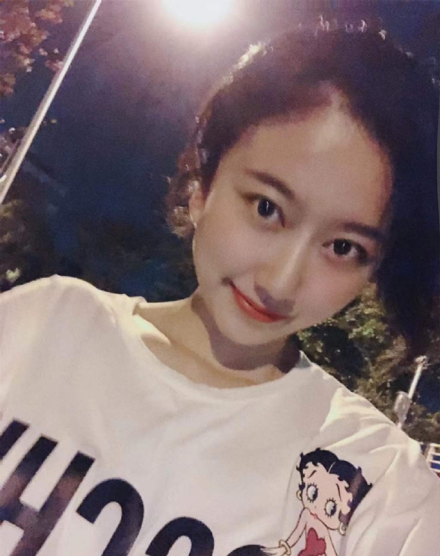 佳佳的第一张照片--宿迁相亲服务中心