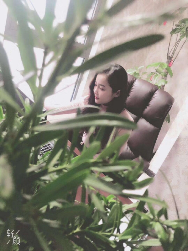 时光浅夏的第二张照片--宿迁相亲服务中心