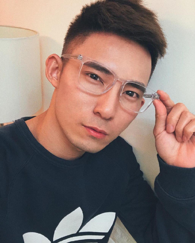 小伟的第一张照片--宿迁相亲服务中心