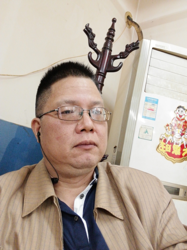 一个人的第一张照片--宿迁相亲服务中心