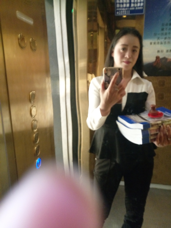 铿锵玫瑰的第一张照片--宿迁相亲服务中心