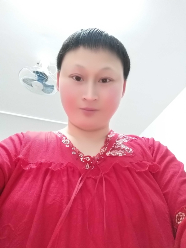 彩虹姐姐永不言弃的第一张照片--宿迁相亲服务中心