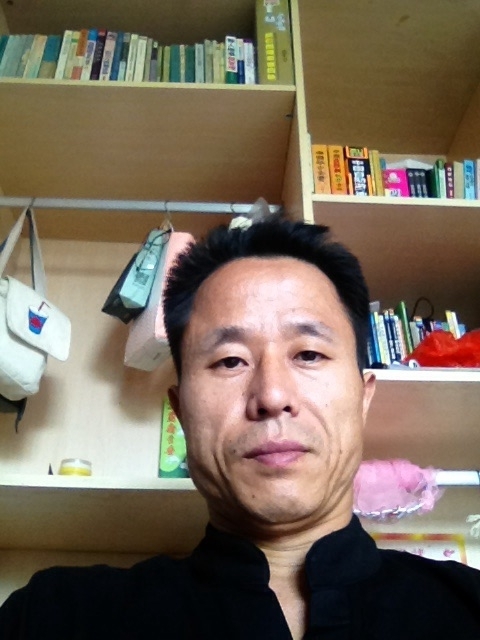 龙三少的第一张照片--宿迁相亲服务中心