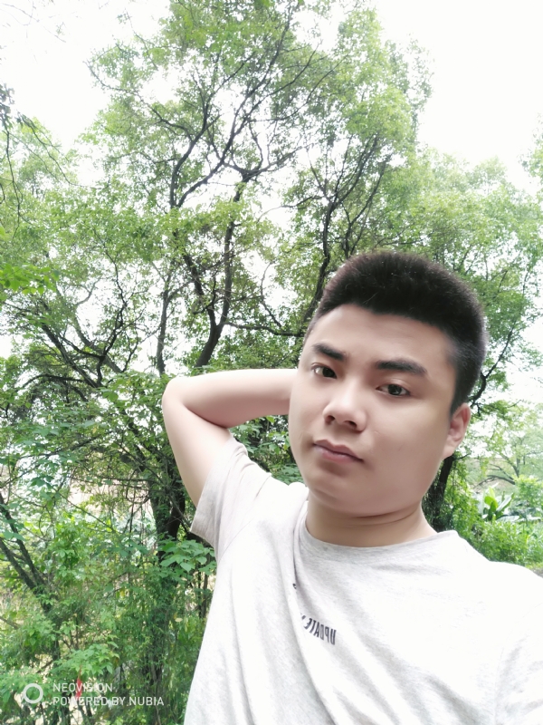 黄帅哥的第一张照片--宿迁相亲服务中心