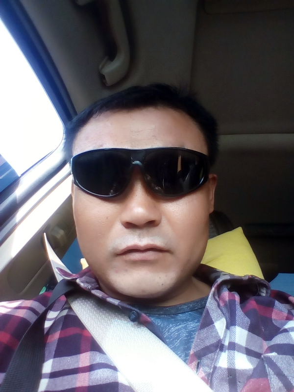 莱芜强哥的第一张照片--宿迁相亲服务中心