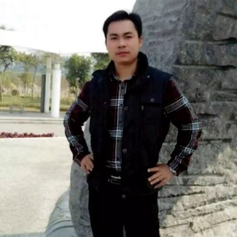 selfdy的第一张照片--宿迁相亲服务中心