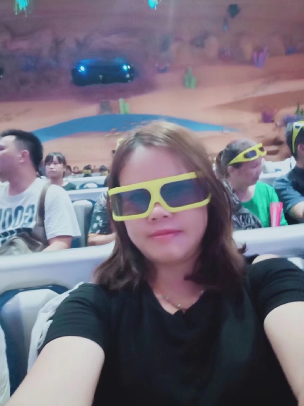 牙彩的第一张照片--宿迁相亲服务中心