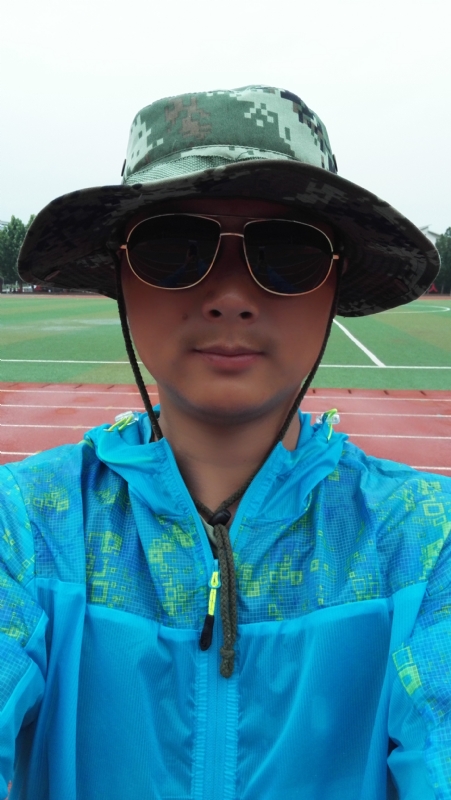 银尘的第一张照片--宿迁相亲服务中心