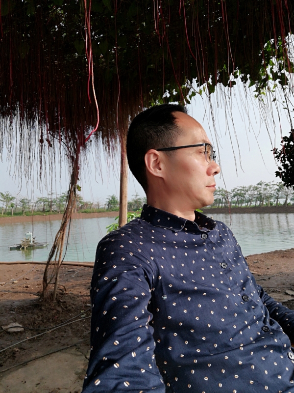 守望烟云的第一张照片--宿迁相亲服务中心