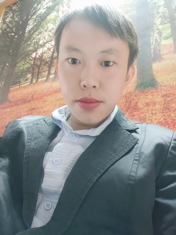 yuhyzww的第一张照片--宿迁相亲服务中心