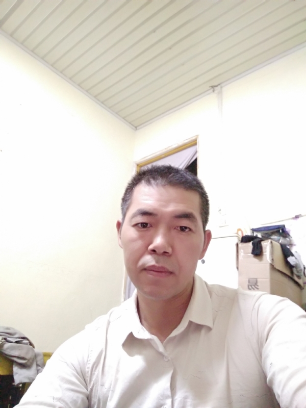 为伊消得人憔悴的第一张照片--宿迁相亲服务中心