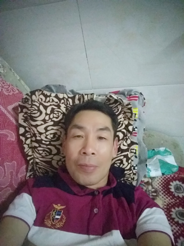 随缘的第一张照片--宿迁相亲服务中心