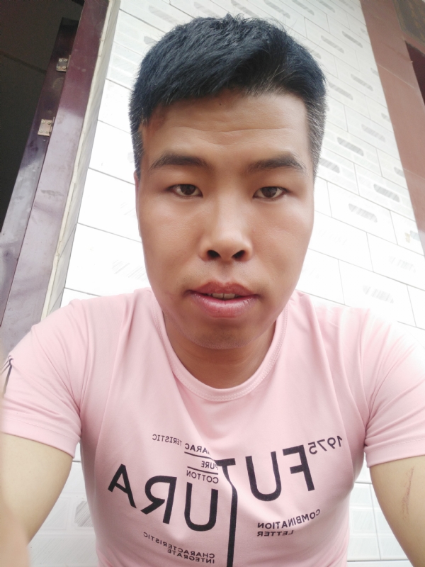 守护爱情的第一张照片--宿迁相亲服务中心