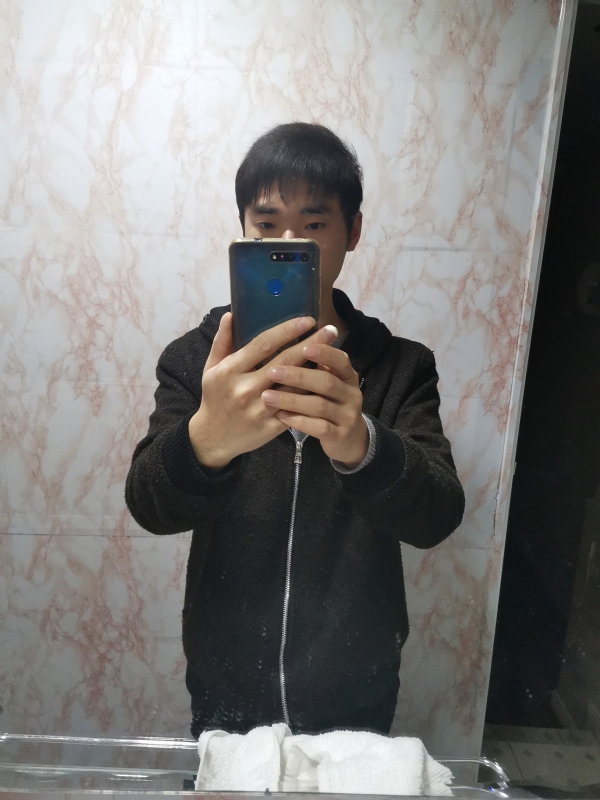 老实人的第三张照片--宿迁相亲服务中心