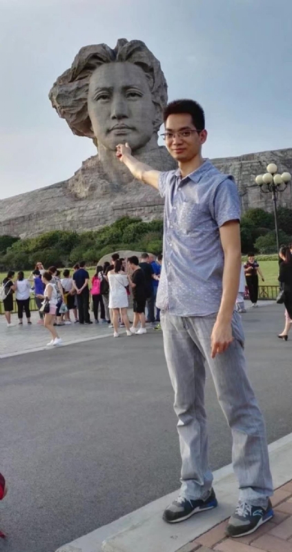 惠辉的牛的第一张照片--宿迁相亲服务中心