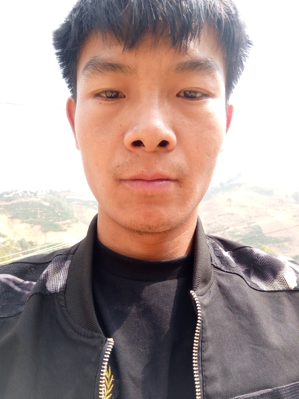 唐伟的第一张照片--宿迁相亲服务中心