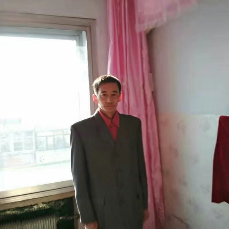 阳光明媚的第一张照片--宿迁相亲服务中心