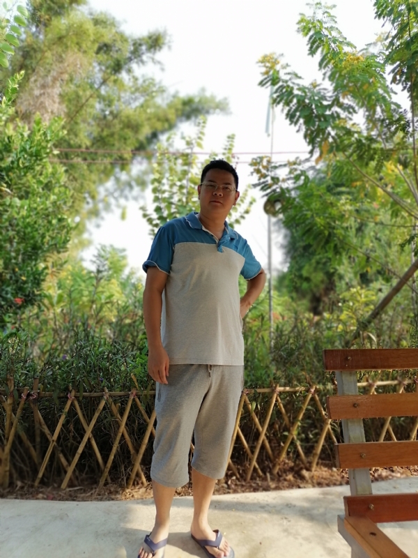 细水长流的第一张照片--宿迁相亲服务中心