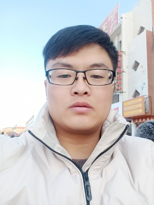 执子之手与子偕老的第一张照片--宿迁相亲服务中心