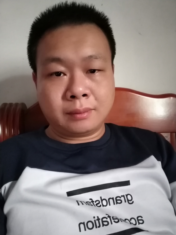 飞的第一张照片--宿迁相亲服务中心