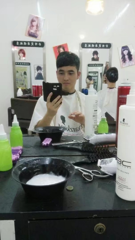 牛郎的第二张照片--宿迁相亲服务中心