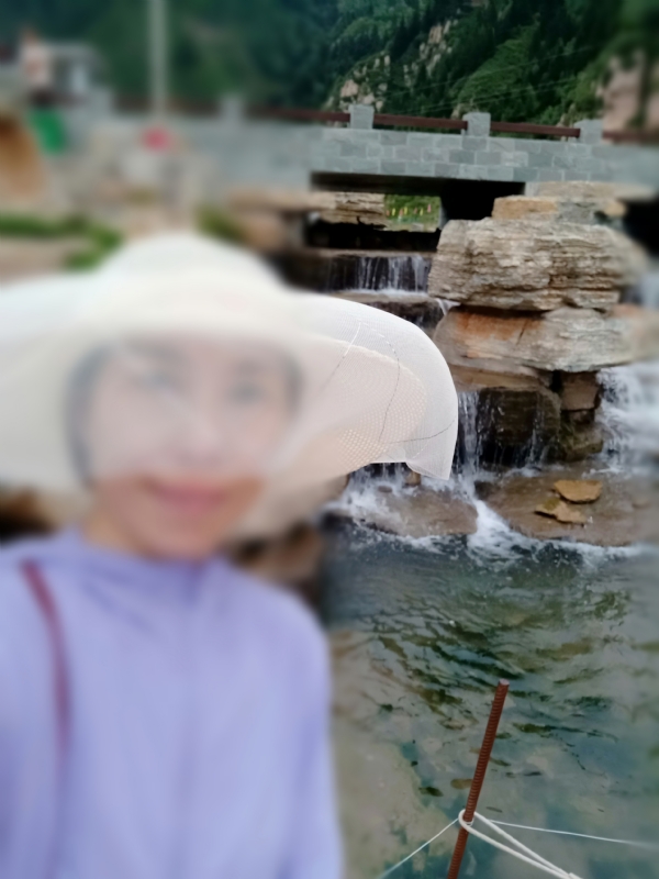 沥秋的第一张照片--宿迁相亲服务中心