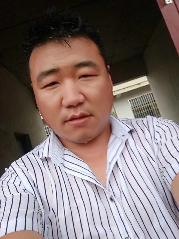 江湖中人的第一张照片--宿迁相亲服务中心